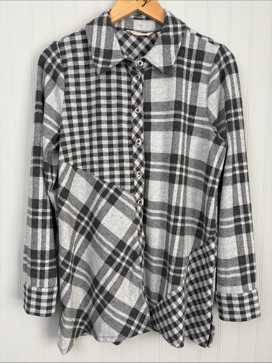 Soft Surroundings Tops - Soft Surroundings Paramour Plaid Grey Long Sleeve Tunic Button Down Top